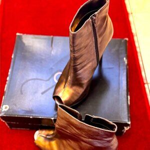 Elegant Bronze Leather Ankle Boots